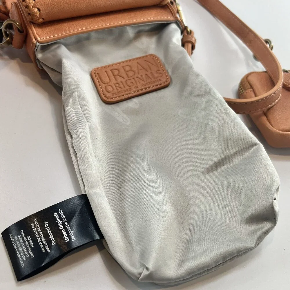 NWT Urban Originals Vegan Love Fest Crochet Crossbody Purse - Picture 10 of 16